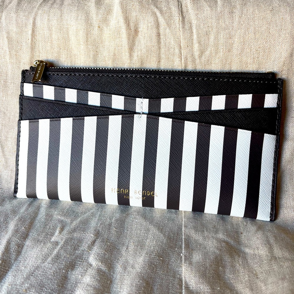 NEW! HENRI BENDEL slim centennial stripe wallet! Never used!